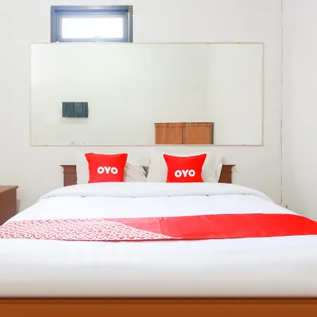OYO 2030 Melawai Homestay-2